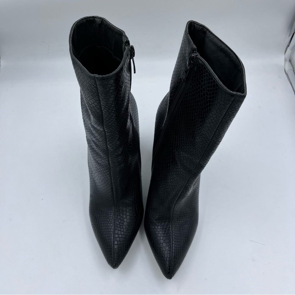 Faux Snakeskin Heel Boots Black - Size 8 - Picture 2 of 9